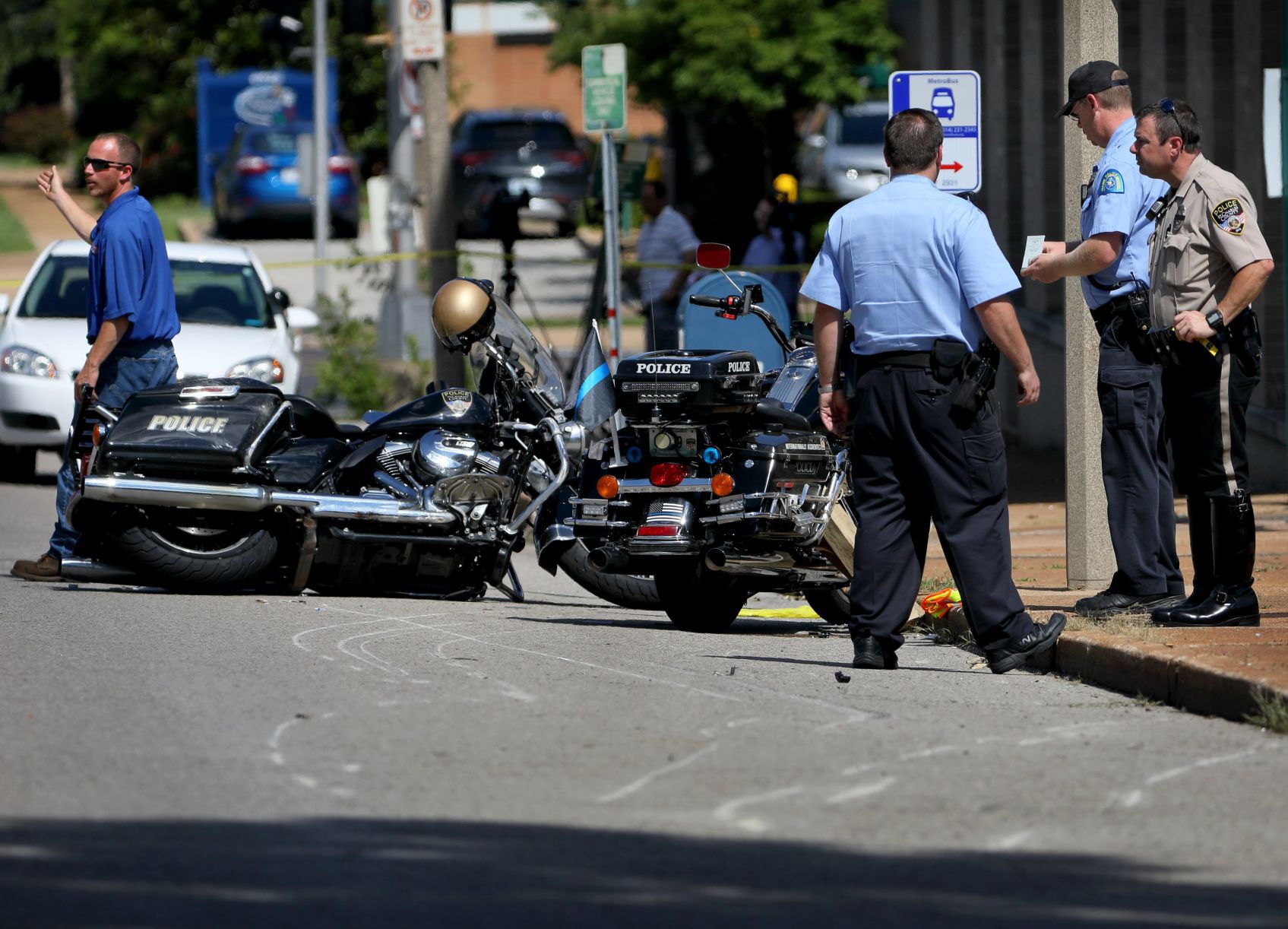 Motorcycle cops injured in Langsdorf motorcade